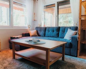 Ferienhaus Nachtigall - Schorfheide - Wohnzimmer