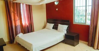Salama Hotel - Mahajanga - Bedroom