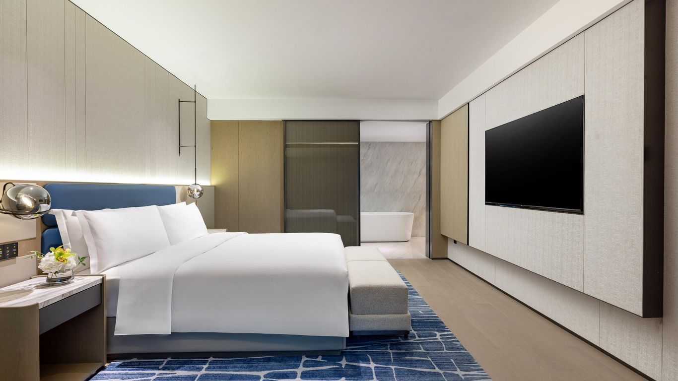 Voco Suzhou Guanqian Street by IHG