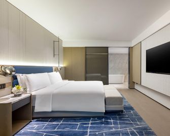 Voco Suzhou Guanqian Street by IHG - Suzhou - Schlafzimmer