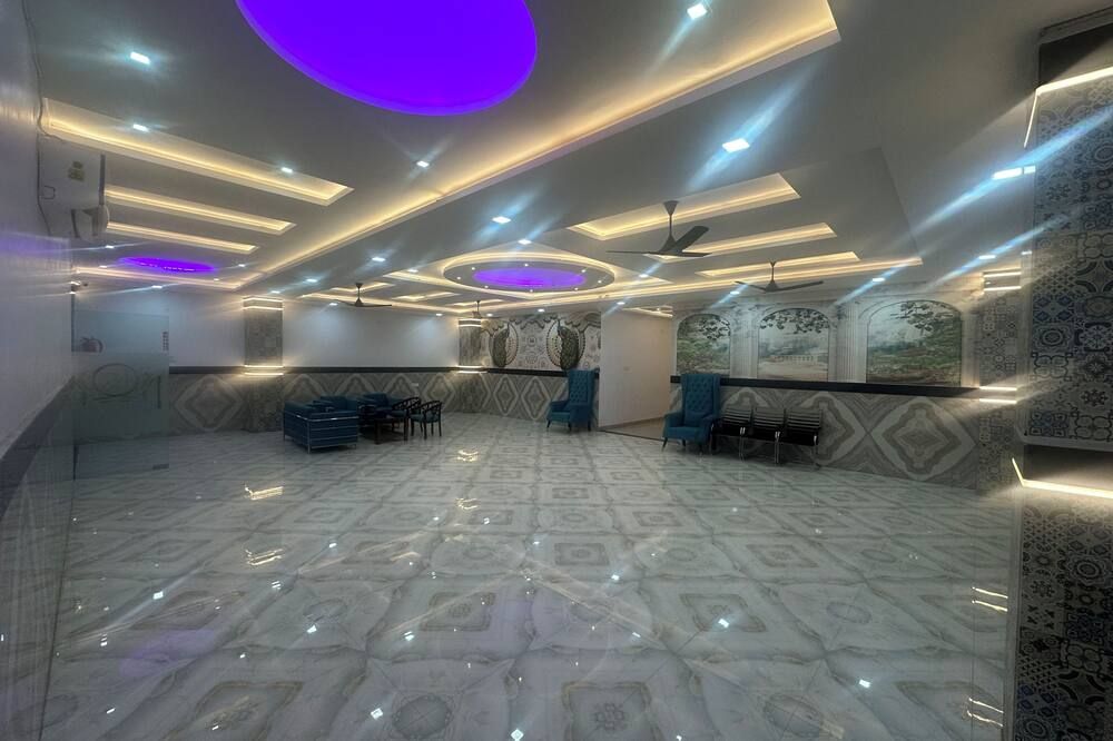 Blue Sky Hotels and Banquet thumbnail 2