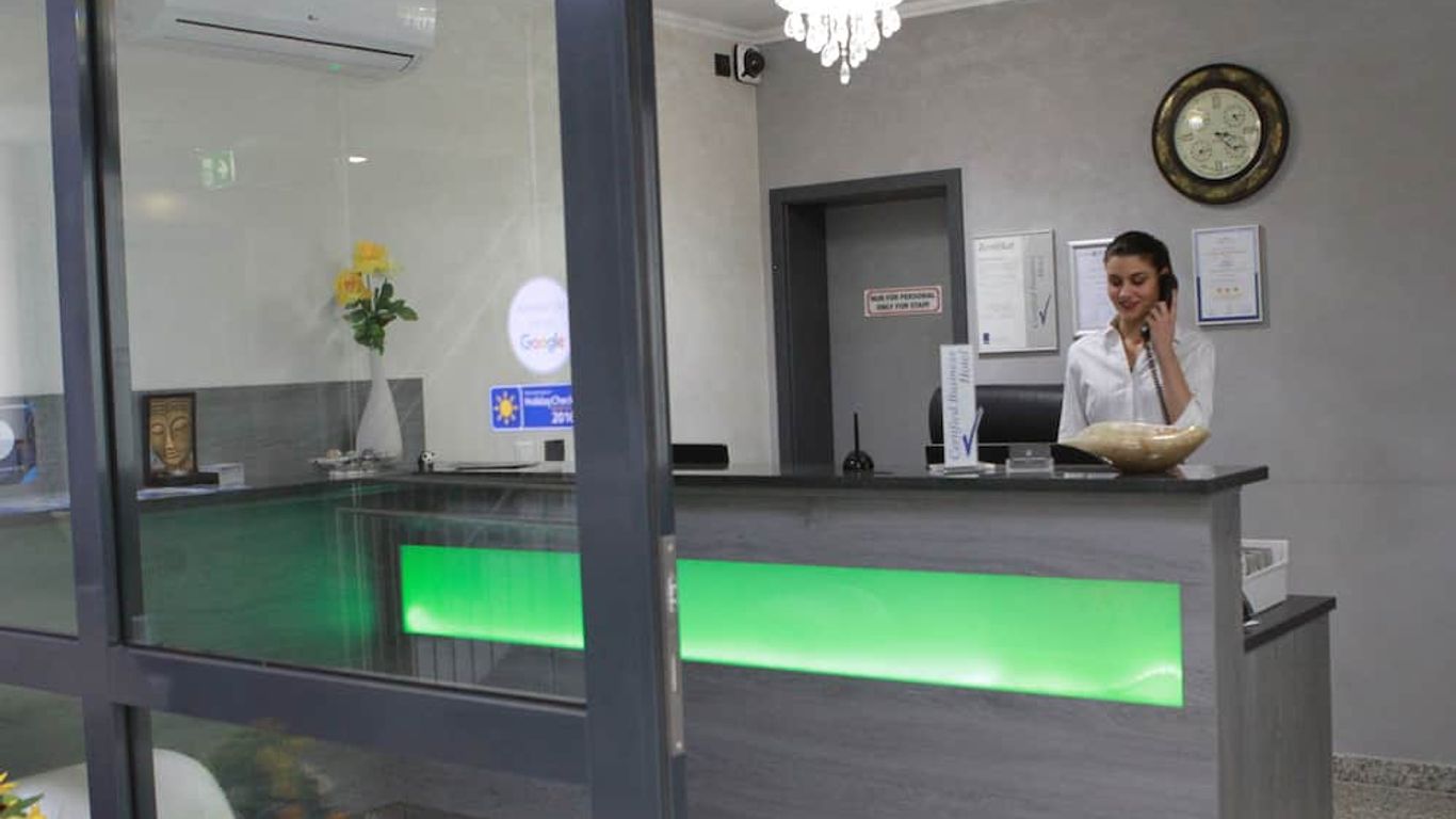 Naam Hotel & Apartments Frankfurt City-Messe Airport