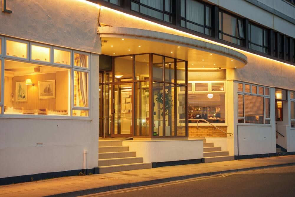 Trouville Hotel by Compass Hospitality - סנדאון - בניין