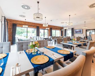 Ignasiak Hotel - Вжесьня - Ресторан