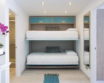Apartamento Avenida America Confort XIII En Madrid - Madrid - Makuuhuone