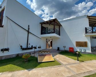 Assos Barbarossa Special Class Hotel - Behram