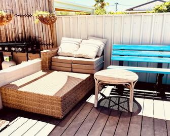 Carpenter House - Exmouth - Patio