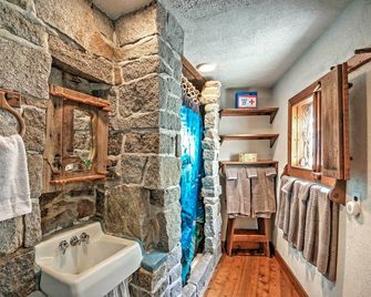 'Dragonwood Castle' on Waterfront w/ Stunning View - Prospect Harbor