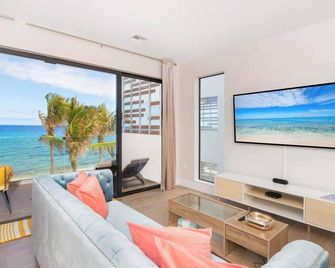 Silver Reef 2 Oceanfront Condo - North Side - Sala de estar