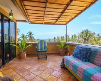 Hotel Casamar Suites - Puerto Escondido - Ban công