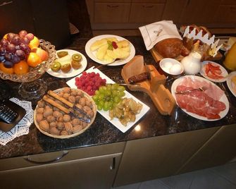 Bed & Breakfast La Val - Chur