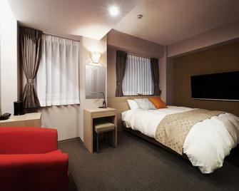 Okayama Square Hotel Plus - Okayama - Schlafzimmer