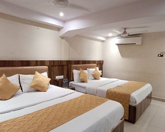 Rk Hotel - מומבאי - חדר שינה