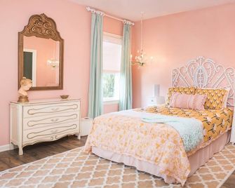 Close To Broadway Bna-Gorgeous Home - Idyllic Countryside, Heated Pool & Hot Tub - Mount Juliet - Спальня