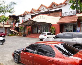 OYO 150 Davao Airport View Hotel - Davao City - Building