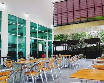 Eco Inn Lite Chanthaburi - Chanthaburi - Ravintola