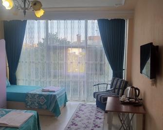 Otel Alimoglu - Yeşilköy - Bedroom