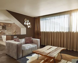 Van Der Valk Hotel Cuijk - Nijmegen - Cuijk - Living room
