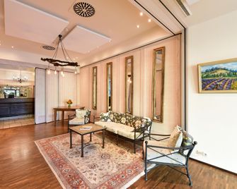 Hotel Hirschen - Freiburg im Breisgau - Phòng khách