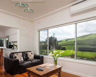 Farm House - Johanna - Sala de estar