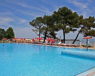 洛托斯飯店 - 河濱假日俱樂部 - 金沙 - 游泳池
