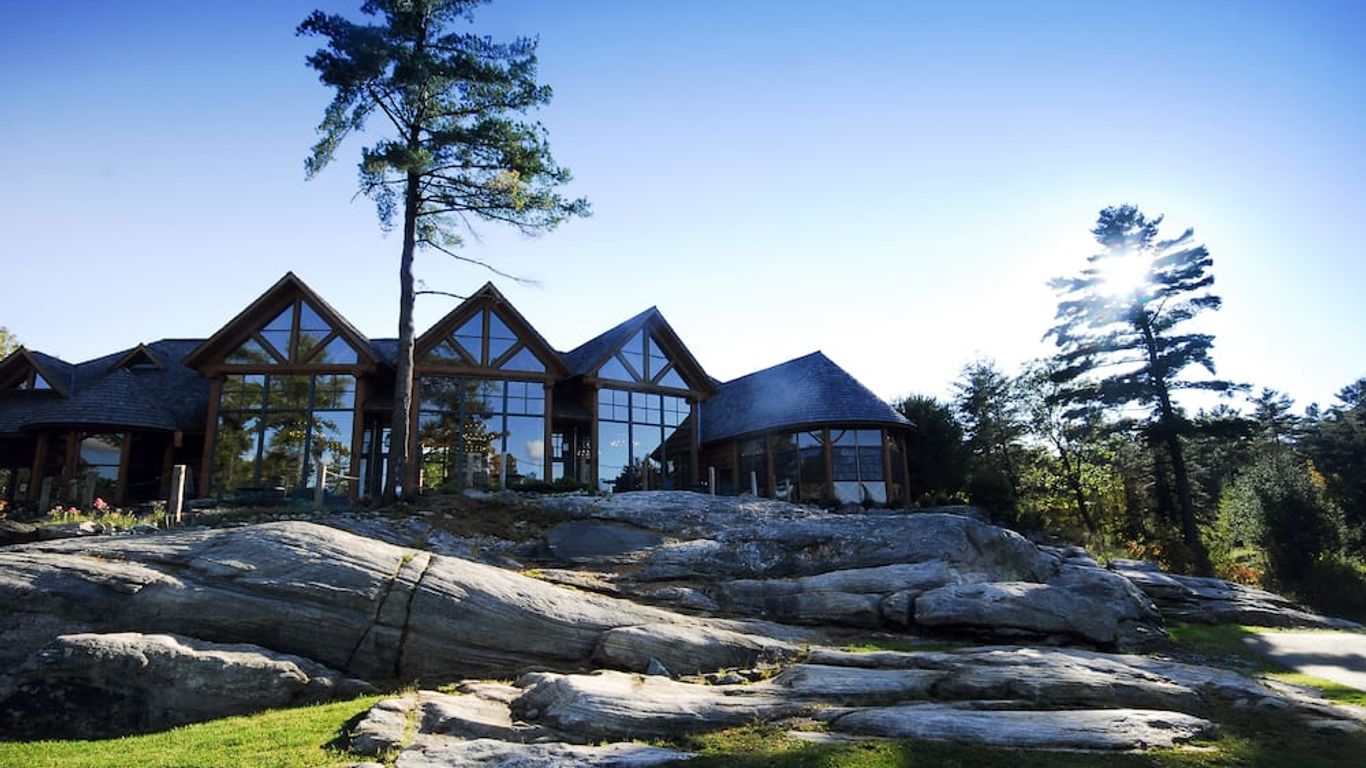 Rocky Crest Golf Resort