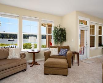 Happy Place at the Beach - Port Ludlow - Sala de estar