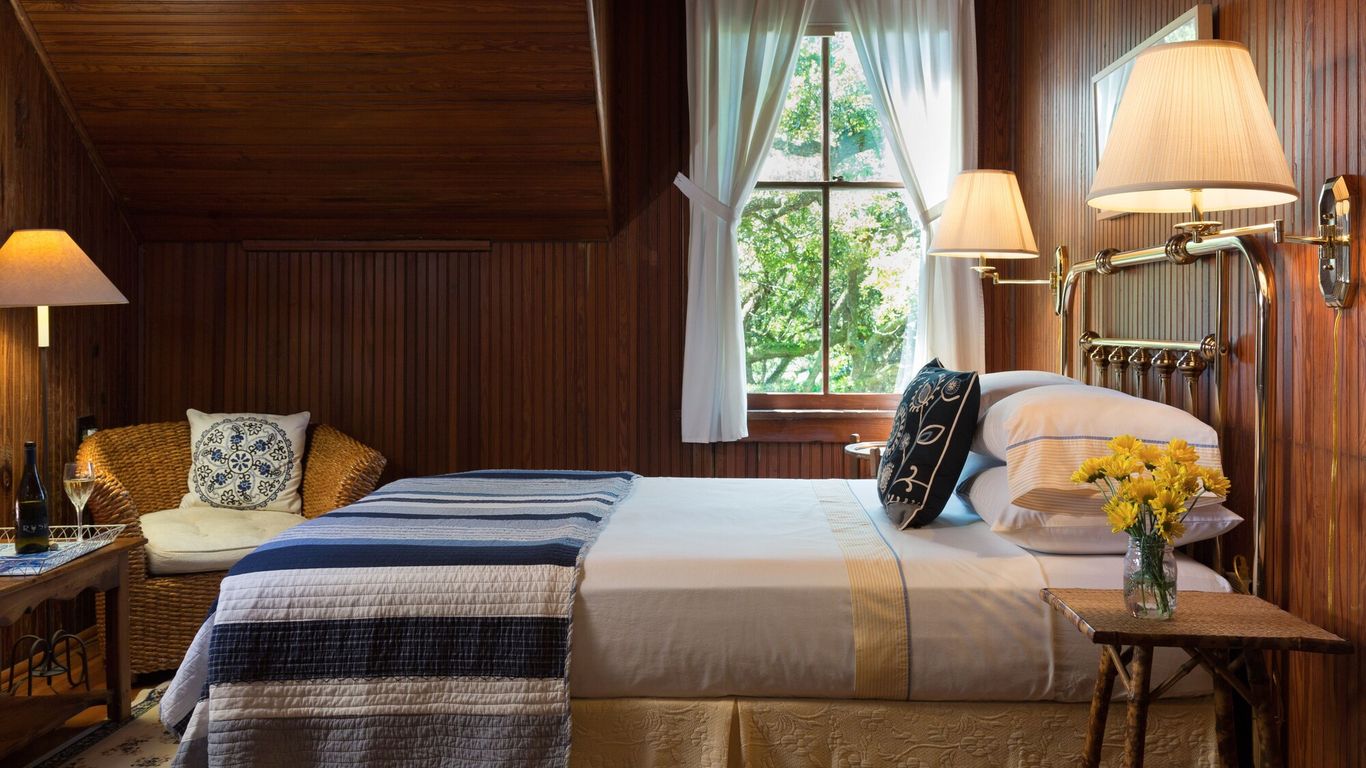 Magnolia Springs Bed and Breakfast