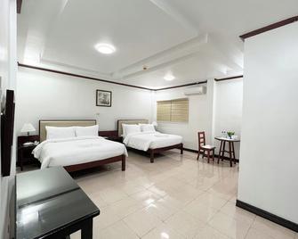 Sanjh Island Hotel Powered By Cocotel - Roxas - Habitación