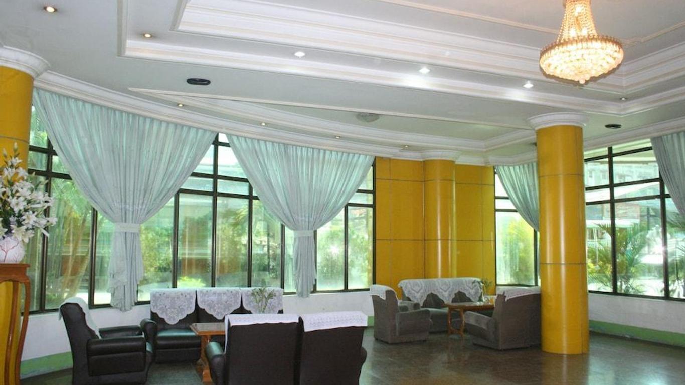 Nice Day Hotel