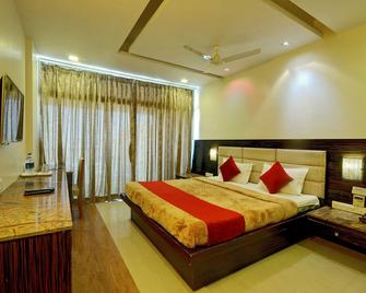 Hotel Apaar - Diu - Camera da letto