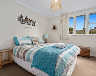 Sandbach - Ohiwa Harbour - Opotiki - Schlafzimmer