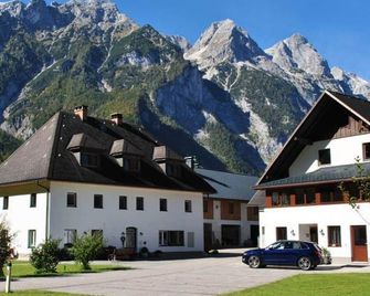 Fewo Bauernstubn - Biobauernhof Prentnergut - Hinterstoder - Building