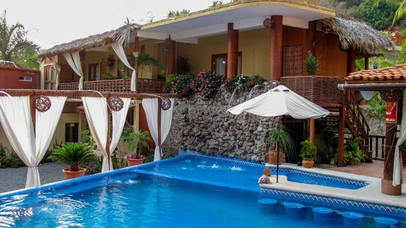 Hotel Villas Las Azucenas