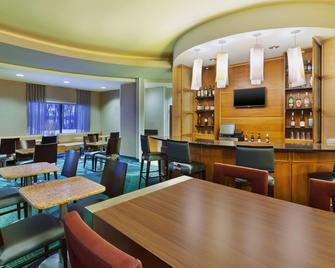 SpringHill Suites by Marriott Grand Rapids Airport Southeast - Grand Rapids - Bar