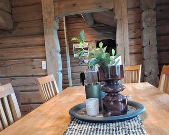 Lovely log cabin at Lifjell - Bo - Salle à manger