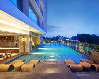 Mercure Pangkalan Bun - Pangkalanbuun - Pool
