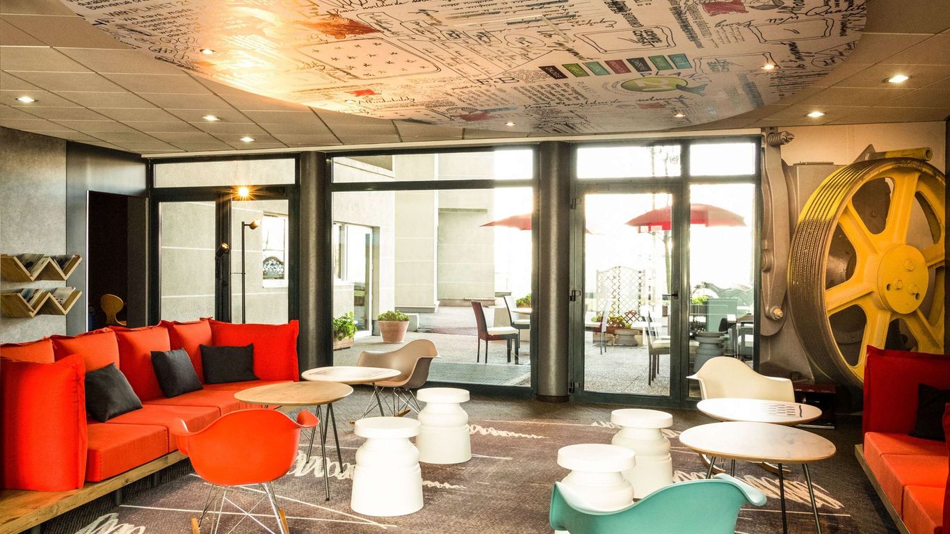 ibis Orly Chevilly Tram 7