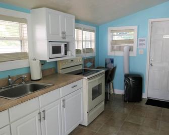 Barra Villa Resort House II - Fort Myers - Mutfak