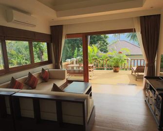 Tropical Season Villa Resort - Ko Samui - Living room