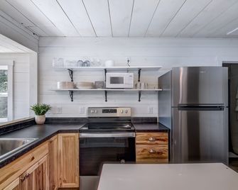 New Cabin On Lac Courte Oreilles!! - Birchwood - Cocina