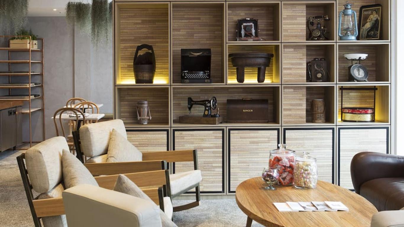 هوتل كلوفر 769 نورث بريدج رود