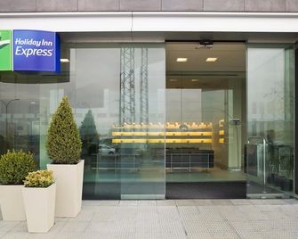 Holiday Inn Express Pamplona By IHG - Pamplona