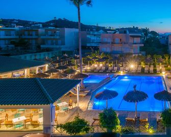 Solimar Turquoise - Adults Only - La Canea - Piscina