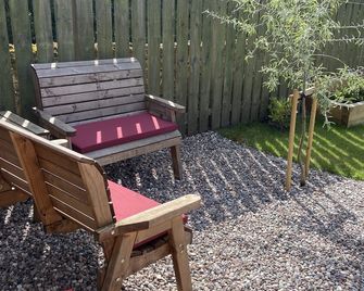 Inveravon - Falkirk - Patio