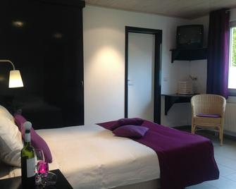 Hotel Le Bonheur de Sy - Ferrières - Schlafzimmer