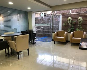 Tri Hotel Centro Chapecó - Chapecó - Lobby