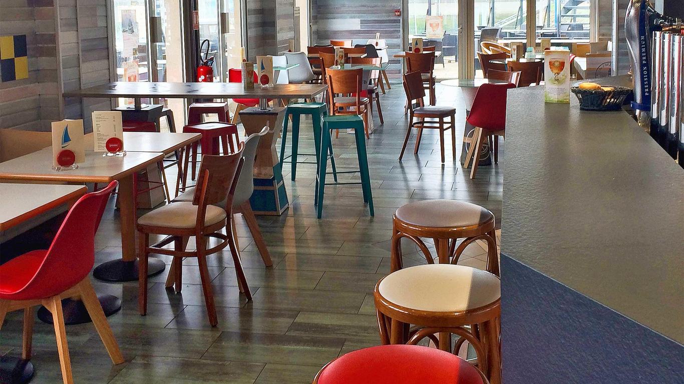 ibis Granville Port de Plaisance