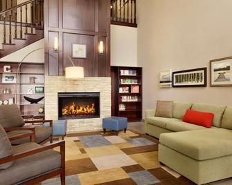 Country Inn & Suites by Radisson, Harrisonburg, VA - Harrisonburg - Sala de estar