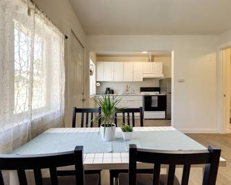 Quiet Lakefront Clearlake Vacation Rental! - Clearlake - Essbereich